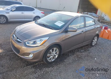 2014 Hyundai Accent Gls z USA, uszkodzony, nr VIN KMHCU4AE1EU748772